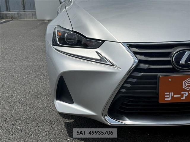 Lexus IS 2019-12 8315179-12