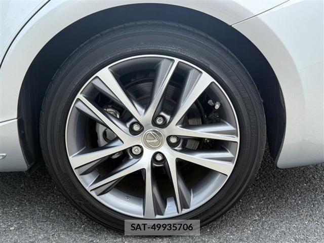 Lexus IS 2019-12 8315179-19