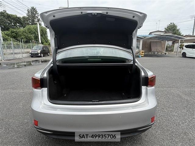 Lexus IS 2019-12 8315179-25