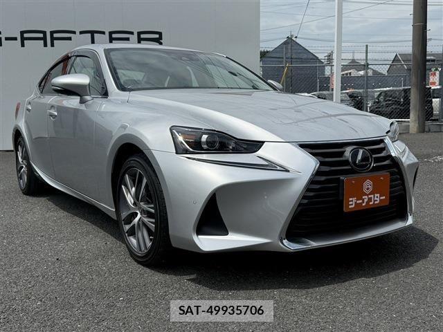 Lexus IS 2019-12 8315179-2