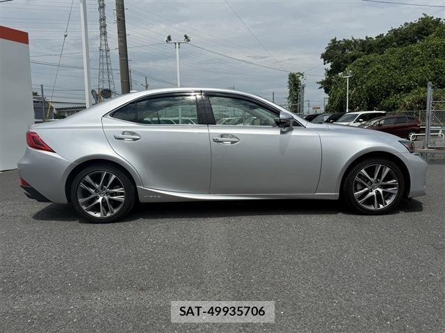 Lexus IS 2019-12 8315179-3