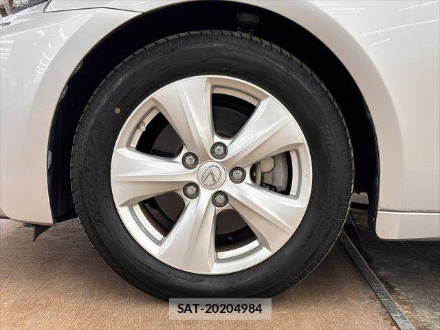 Lexus IS 2015-08 8336548-29