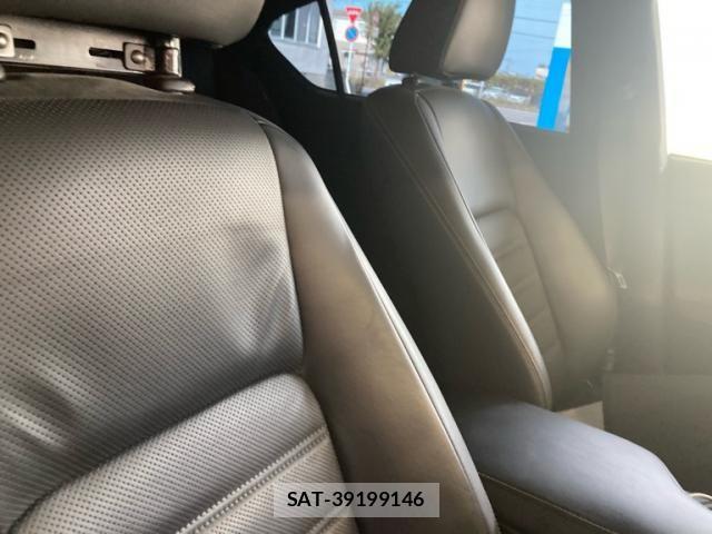 Lexus IS 2021-02 8336541-14