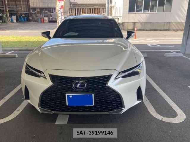 Lexus IS 2021-02 8336541-1