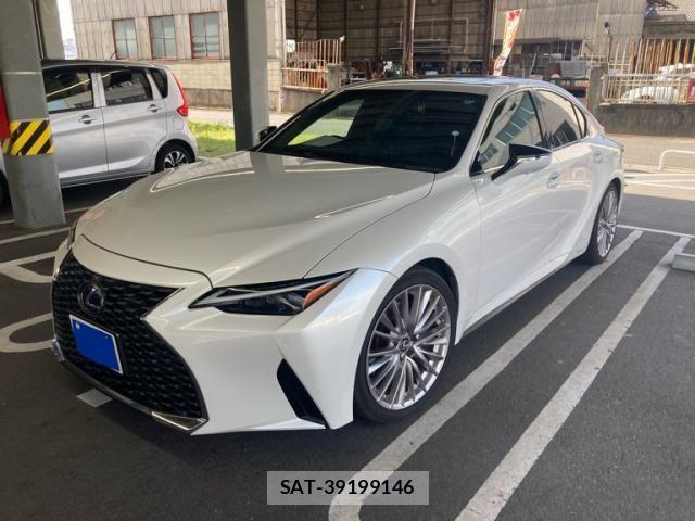 Lexus IS 2021-02 8336541-4