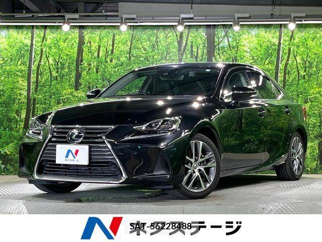 Lexus IS 2018-02 8336540-0