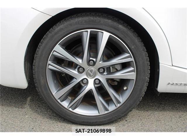 Lexus IS 2016-11 8336543-18