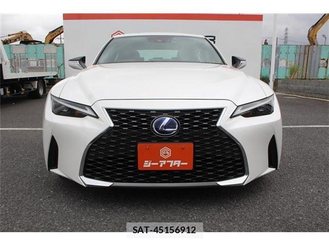 Lexus IS 2021-06 8336539-10