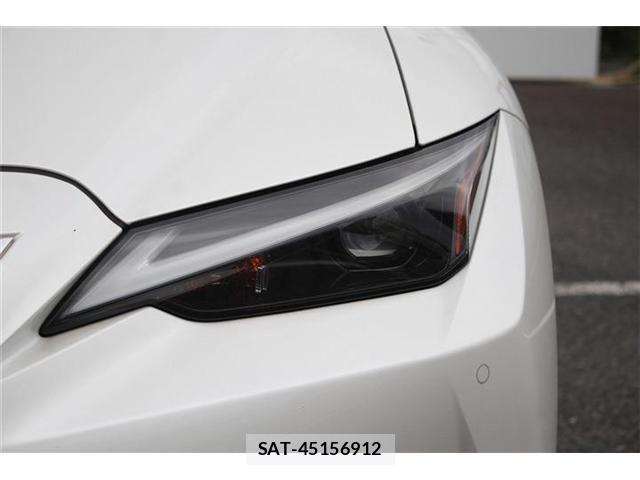 Lexus IS 2021-06 8336539-26