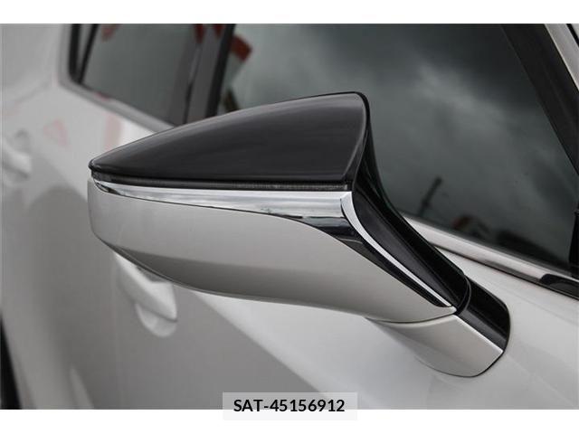 Lexus IS 2021-06 8336539-29
