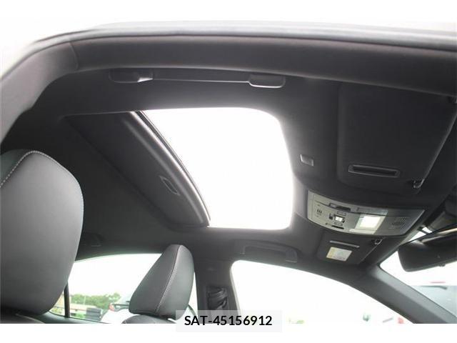 Lexus IS 2021-06 8336539-3