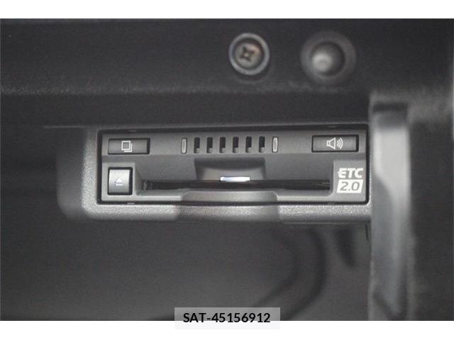 Lexus IS 2021-06 8336539-6
