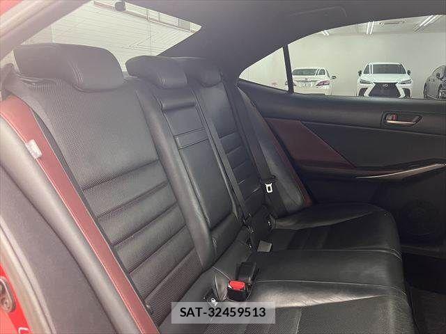 Lexus IS 2017-01 8336542-8