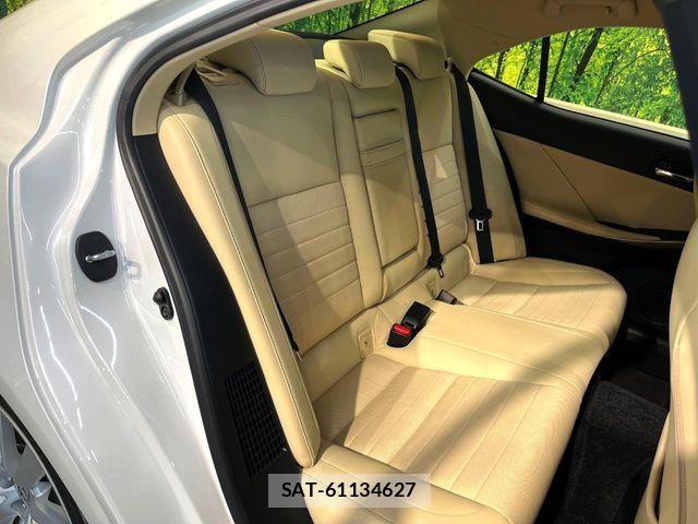 Lexus IS 2014-07 8336547-11