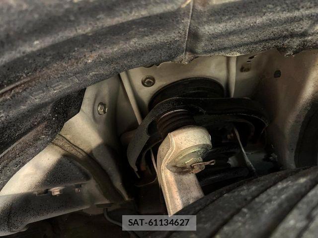 Lexus IS 2014-07 8336547-19