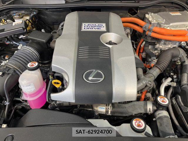 Lexus IS 2020-02 8336538-17