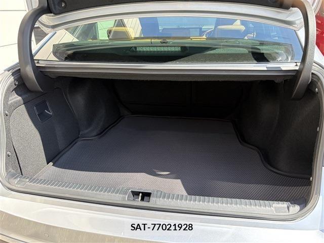 Lexus IS 2023-08 8354842-20