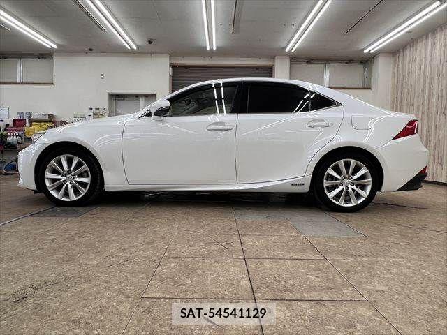 Lexus IS 2013-09 8366721-19