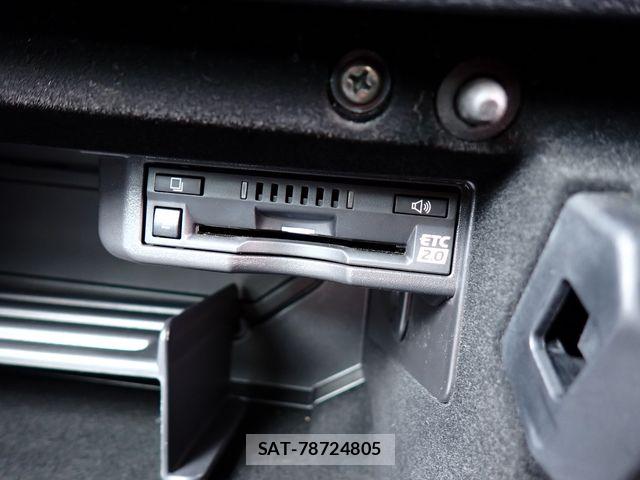 Lexus IS 2021-12 8366717-25