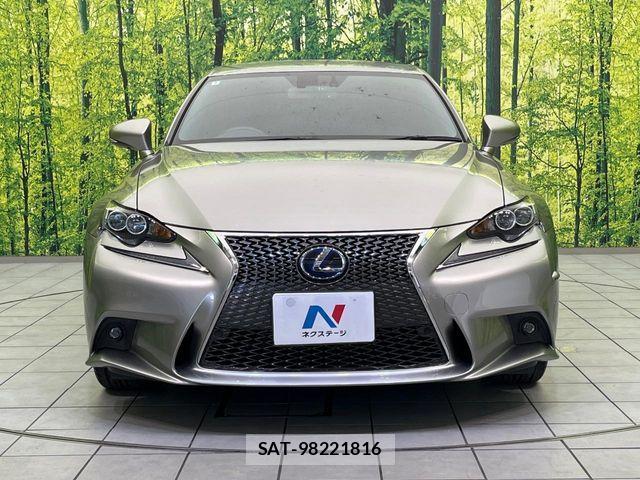 Lexus IS 2014-03 8366719-13