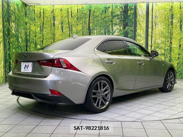 Lexus IS 2014-03 8366719-16