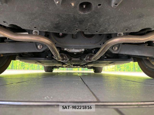 Lexus IS 2014-03 8366719-18