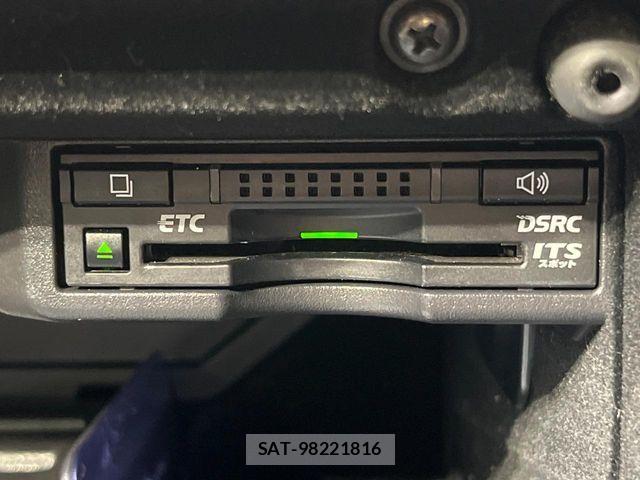 Lexus IS 2014-03 8366719-6