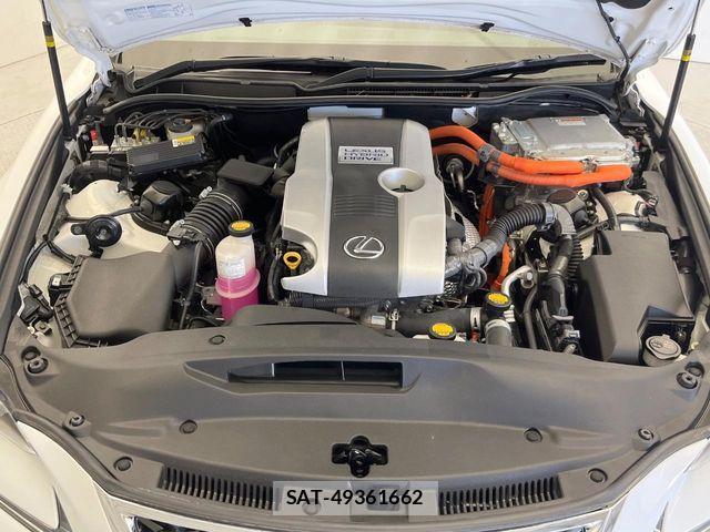 Lexus IS 2013-10 8371800-19