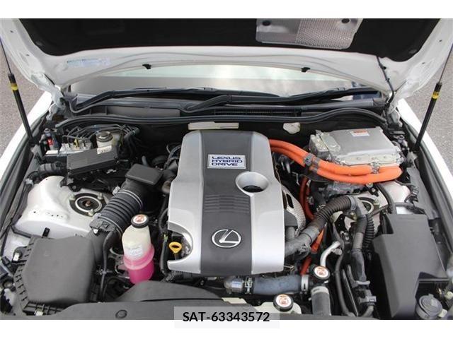Lexus IS 2019-06 8413274-18