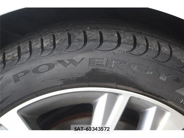 Lexus IS 2019-06 8413274-27