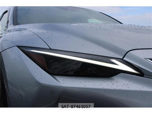 Lexus IS 2021-01 8413270-10
