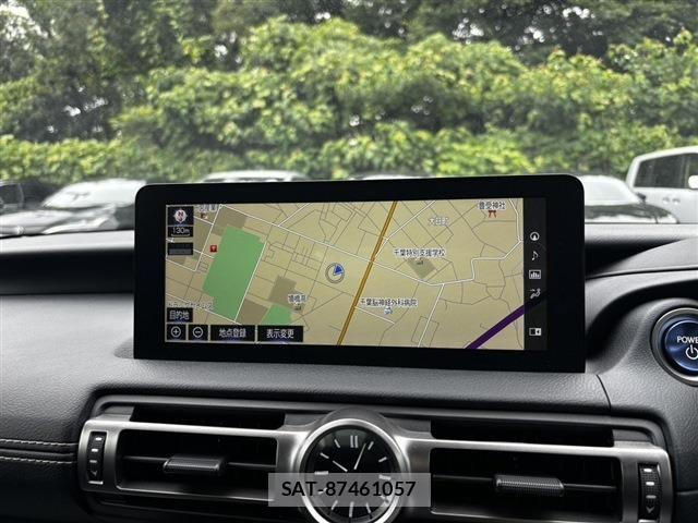 Lexus IS 2021-01 8413270-18