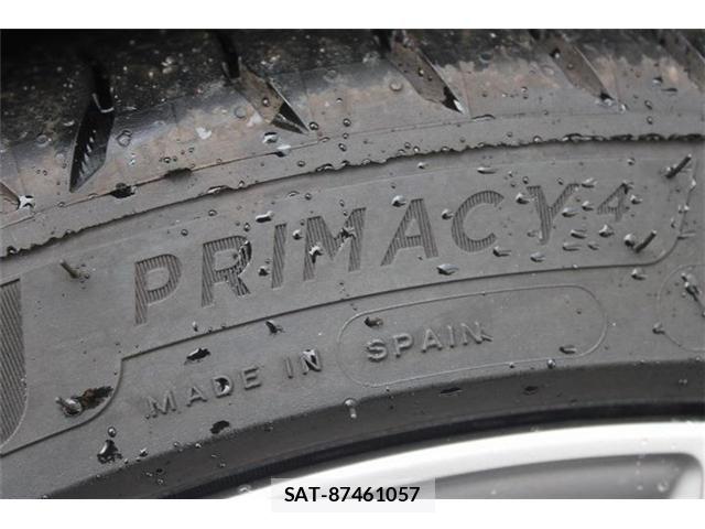Lexus IS 2021-01 8413270-23