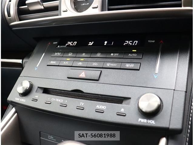 Lexus IS 2016-08 8413280-9