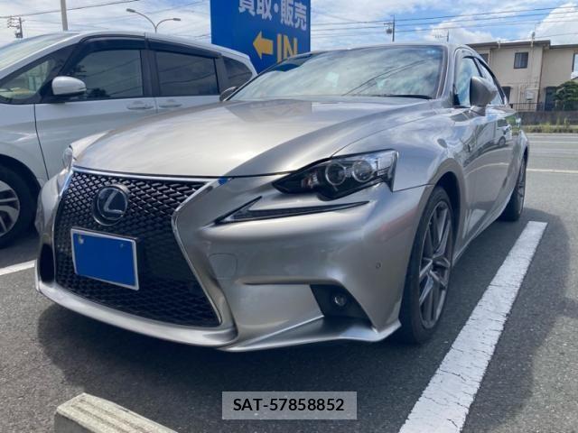 Lexus IS 2015-01 8457800-0
