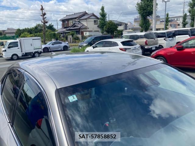 Lexus IS 2015-01 8457800-9