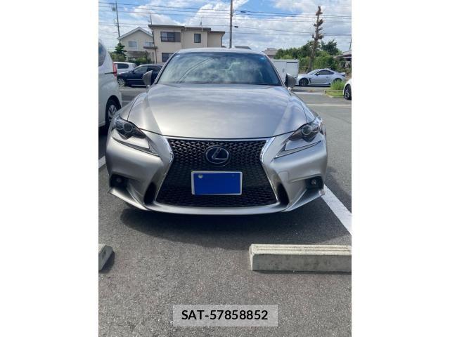 Lexus IS 2015-01 8457800-1