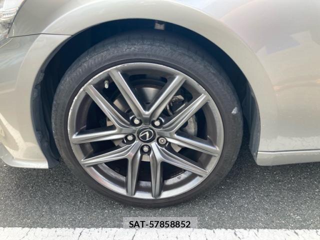 Lexus IS 2015-01 8457800-8