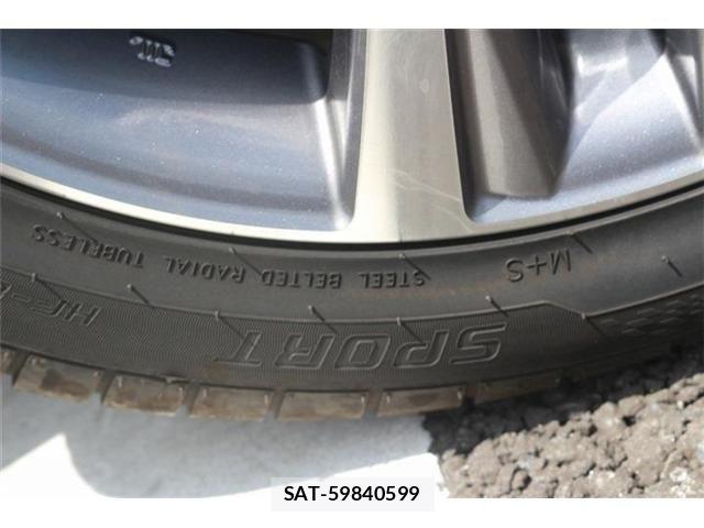 Lexus IS 2018-03 8525516-24