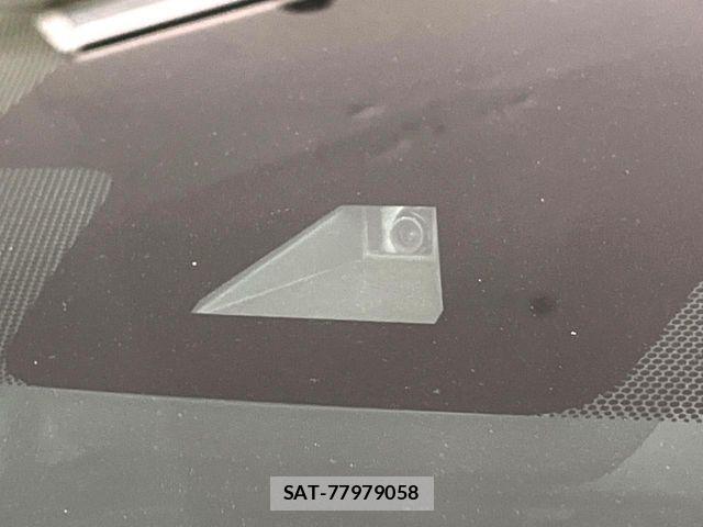 Lexus IS 2023-02 8525506-2