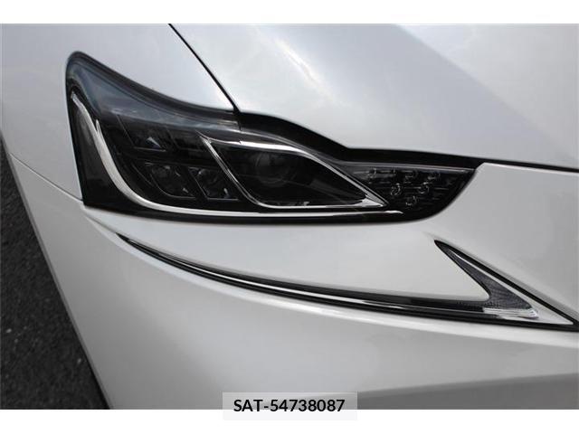 Lexus IS 2017-04 8525512-22