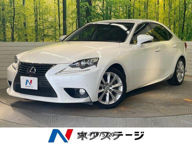Lexus IS 2014-03 8525513-0