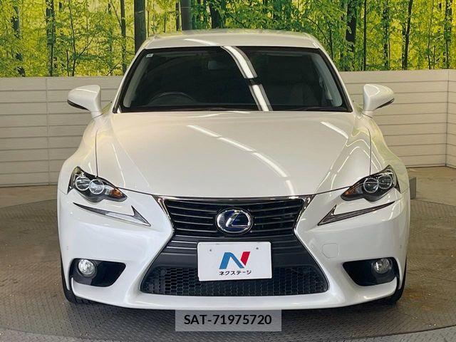 Lexus IS 2014-03 8525513-14