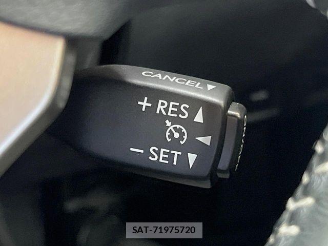 Lexus IS 2014-03 8525513-6