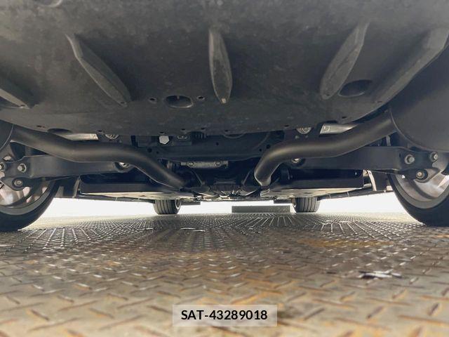 Lexus IS 2020-11 8525504-18