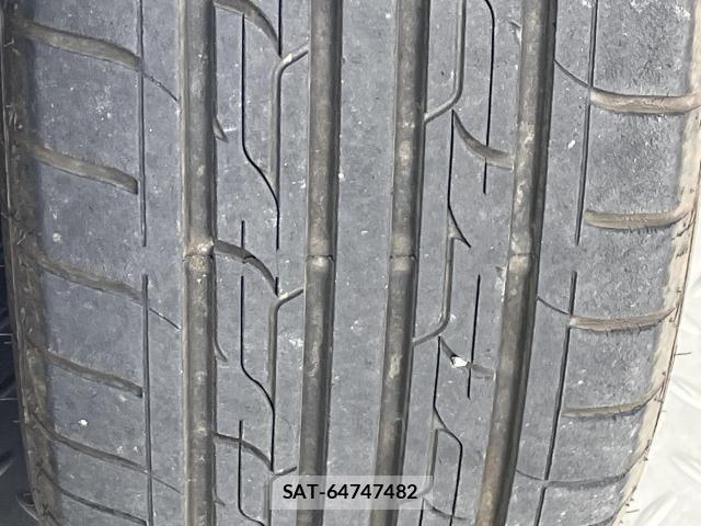 Lexus IS 2016-03 8562436-19