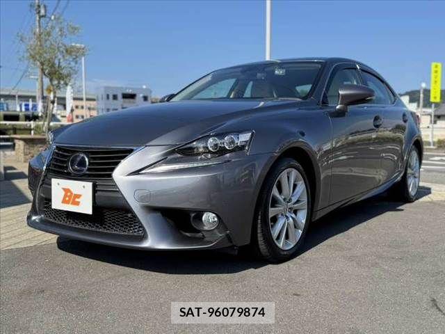 Lexus IS 2014-03 8562437-9