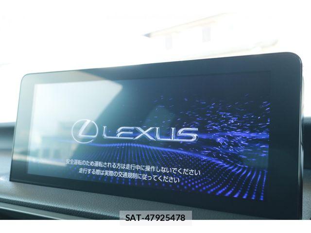Lexus IS 2025-10 8562435-5