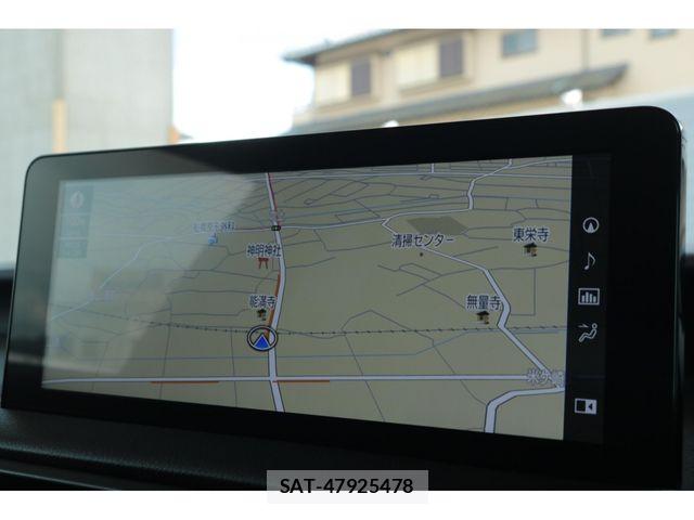 Lexus IS 2025-10 8562435-6