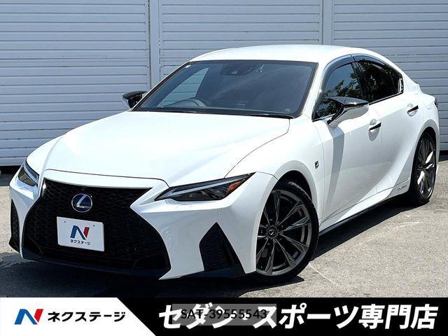 Lexus IS 2021-04 8562434-0